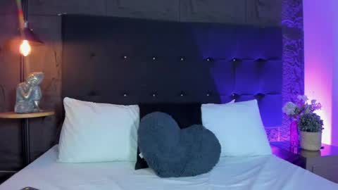 Snapshot of roseblossom_ chatting on 05-20-26, 04:51 Rose online show from 05-20-26, 04:51