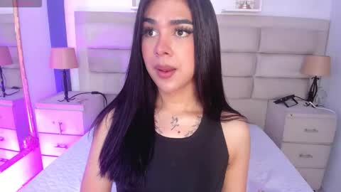 Rose online show from 09-19-25, 03:13