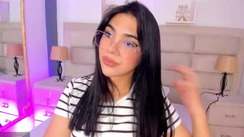 Rose online show from 10-20-25, 01:44