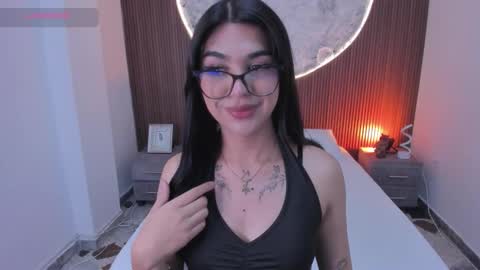 Rose online show from 01-15-26, 01:05