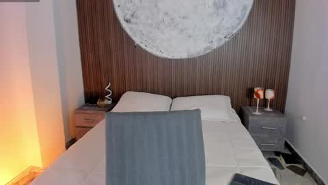 Rose online show from 04-17-26, 02:31