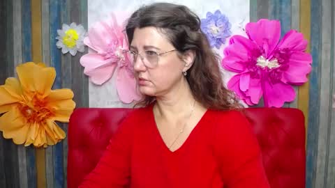 Snapshot of rosehille chatting on 11-22-25, 06:12 RoseHille online show from 11-22-25, 06:12