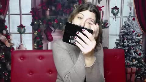 Snapshot of rosehille chatting on 01-11-26, 06:18 RoseHille online show from 01-11-26, 06:18