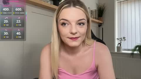 Snapshot of rosekate97 chatting on 05-13-26, 09:06 rose97 online show from 05-13-26, 09:06