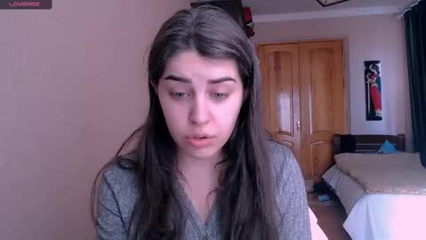 Rose online show from 12-23-24, 08:44