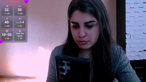 Rose online show from 10-17-25, 06:16