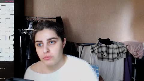 Rose online show from 03-16-26, 11:47