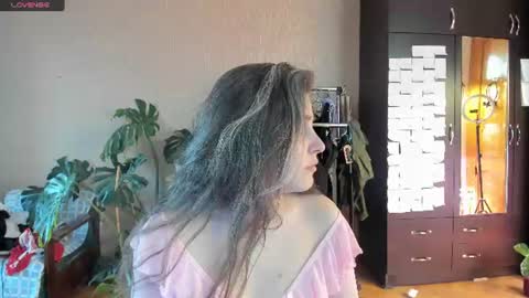 Rose online show from 08-06-26, 03:36