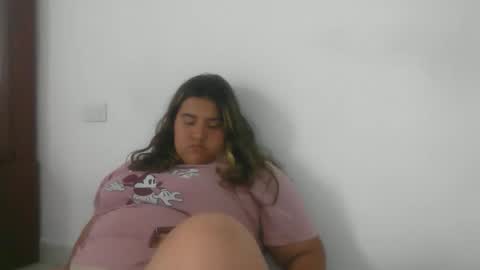 Snapshot of roselune_lovelly chatting on 06-06-26, 09:30 roselune_lovelly online show from 06-06-26, 09:30