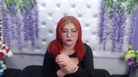 Snapshot of roselyn_arnold chatting on 01-30-25, 01:10 Julieta online show from 01-30-25, 01:10