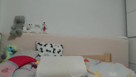 Rose online show from 01-23-25, 12:25