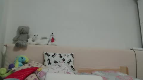 Rose online show from 02-24-25, 02:26