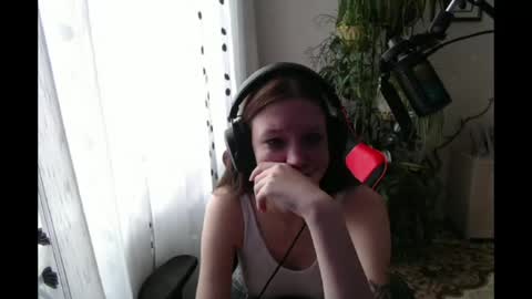 Snapshot of rosendalounsberry chatting on 04-14-26, 08:20 Lina online show from 04-14-26, 08:20