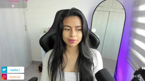 Snapshot of roseparis chatting on 01-17-26, 02:55 Nat online show from 01-17-26, 02:55