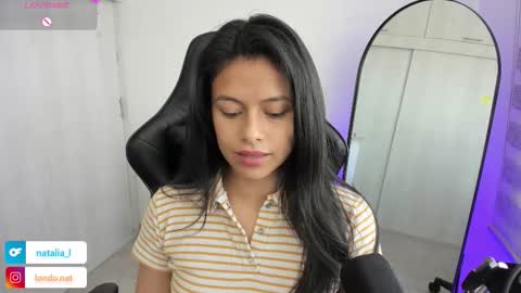 Snapshot of roseparis chatting on 02-09-26, 04:44 Nat online show from 02-09-26, 04:44