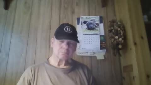 Snapshot of roses2u1958 chatting on 03-05-26, 02:24 roses2u1958 online show from 03-05-26, 02:24