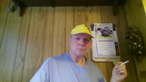 roses2u1958 online show from 04-27-26, 03:43