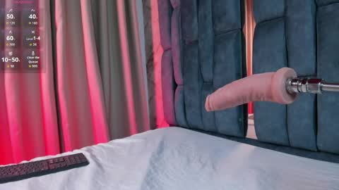 Rose online show from 04-17-26, 12:35