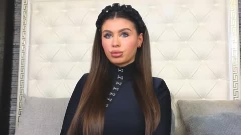 Snapshot of rosevanessa chatting on 12-16-25, 07:57 Gabriela online show from 12-16-25, 07:57