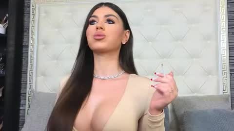 Snapshot of rosevanessa chatting on 01-07-26, 07:22 Gabriela online show from 01-07-26, 07:22