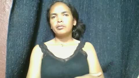 rosia685234 online show from 04-10-26, 03:23