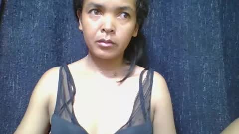 rosia685234 online show from 04-20-26, 02:25