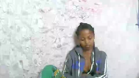 rosia online show from 10-15-25, 01:44