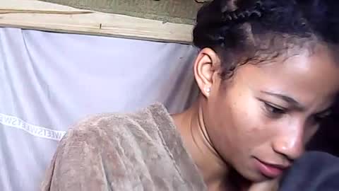 Snapshot of rosie6601 chatting on 07-06-26, 04:53 rosie6601 online show from 07-06-26, 04:53