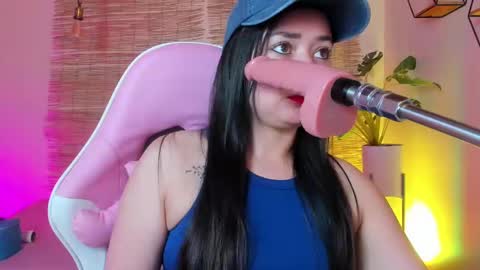 Snapshot of rosie_jhons chatting on 02-19-25, 03:50 rosie_jhons online show from 02-19-25, 03:50