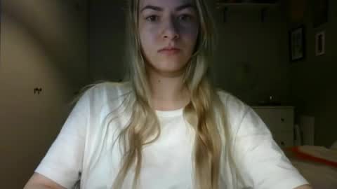 Snapshot of rosie_june chatting on 02-03-26, 07:57 Rosie online show from 02-03-26, 07:57