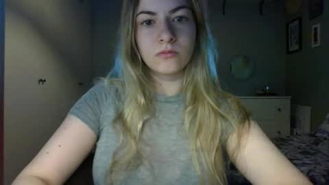 Rosie online show from 04-22-26, 06:49