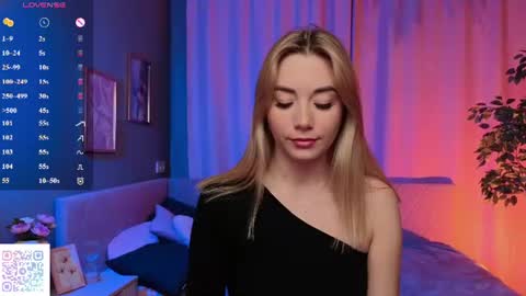 Rosie online show from 06-21-26, 01:08