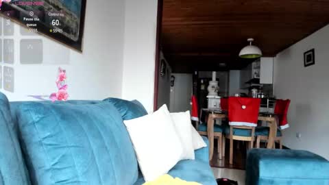 Rosieeee  online show from 01-04-25, 03:07