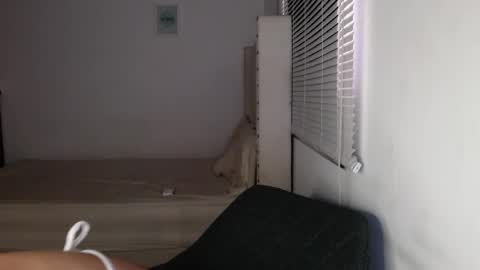 rosiehw online show from 04-15-26, 05:42