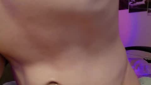 Snapshot of rosieplay chatting on 11-02-25, 09:28 RosieFem online show from 11-02-25, 09:28