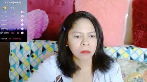Snapshot of rositaredred chatting on 01-12-26, 05:56 ROSE online show from 01-12-26, 05:56