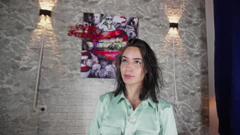 Snapshot of ross_b1 chatting on 12-21-24, 02:09 ROSS - online show from 12-21-24, 02:09