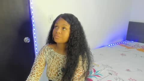 Snapshot of rossabhyy chatting on 04-15-26, 09:59 Rossabhy online show from 04-15-26, 09:59