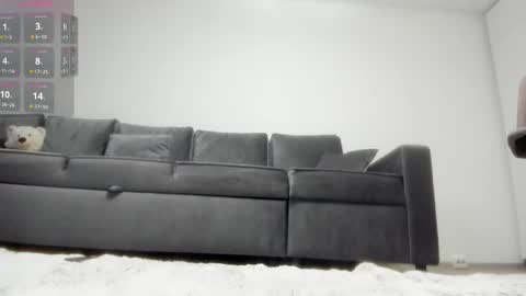 Snapshot of rossana_doll chatting on 11-29-25, 02:09 Rossa online show from 11-29-25, 02:09