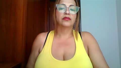 Rossana  online show from 04-19-26, 01:10