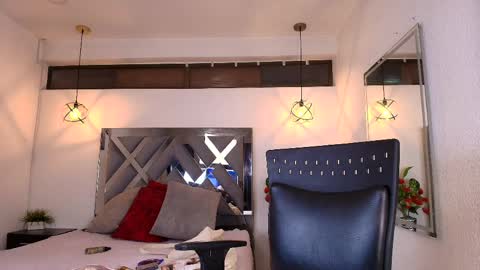 Ross online show from 04-07-26, 03:07