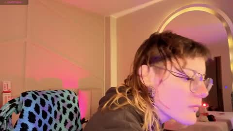 rossiie_hunt_ online show from 06-02-26, 12:18