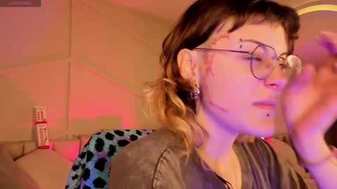 rossiie_hunt_ online show from 06-05-26, 12:33