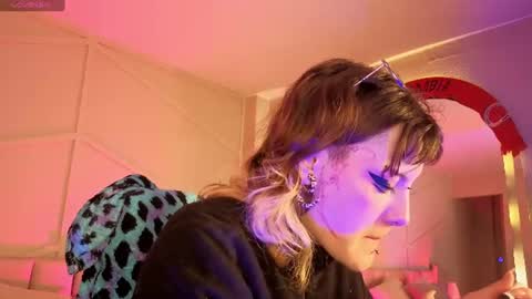 rossiie_hunt_ online show from 06-23-26, 01:20