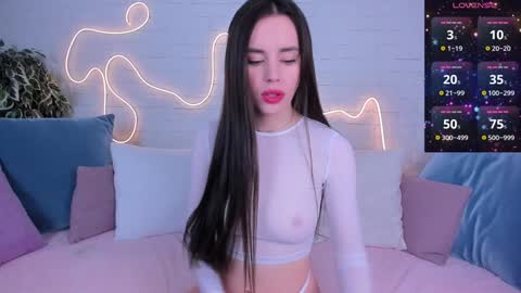 Snapshot of rossy_babe_ chatting on 01-25-25, 12:27 Rossy online show from 01-25-25, 12:27