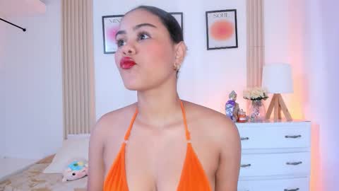 rossy_x online show from 10-26-25, 04:02