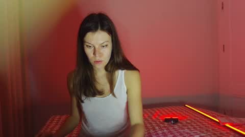 Snapshot of roter_rita chatting on 12-19-25, 01:45 roter_rita online show from 12-19-25, 01:45