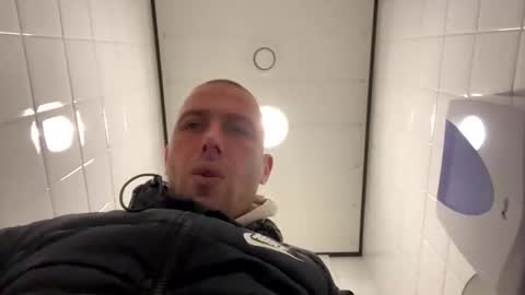 rotteei1 online show from 01-07-26, 09:45