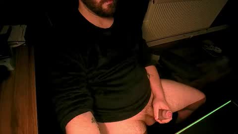 Snapshot of roughwonder chatting on 01-06-26, 02:48 Luke online show from 01-06-26, 02:48