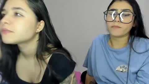 Snapshot of rous_and_sweet chatting on 02-19-26, 02:40 Rous and Sweet online show from 02-19-26, 02:40